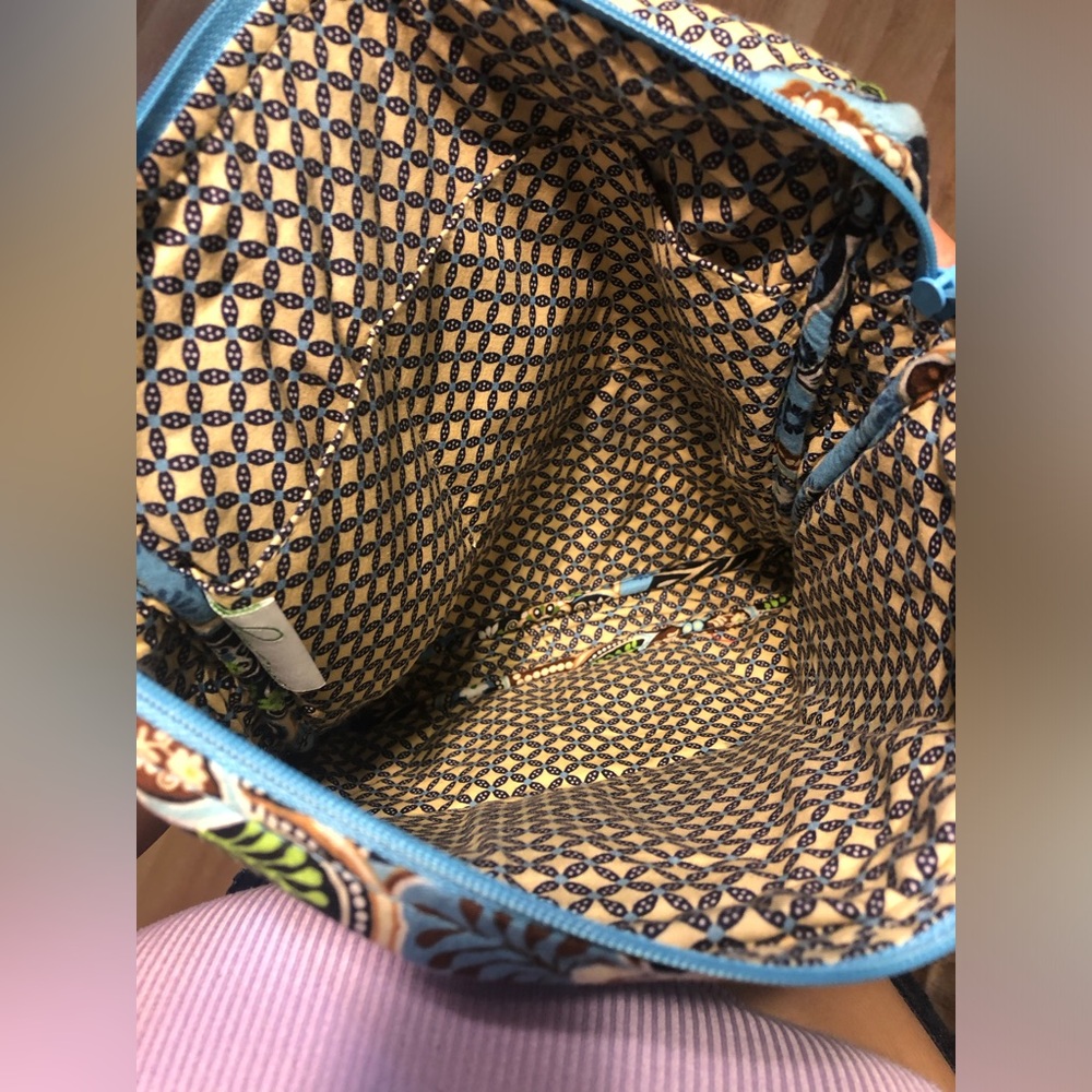 Vera Bradley Bag - Picture 5 of 7